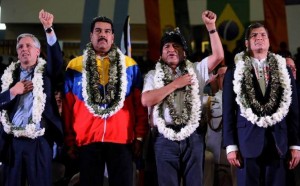 Presidentes de la Unasur se reunieron en apoyo al presidente Evo Morales. 