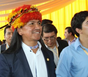 Asambleísta Carlos Viteri Gualinga, estuvo presente en la Primera cumbre de Periodismo responsable